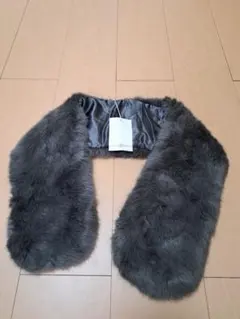 Queen World グレー ファーショール