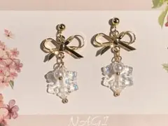 675 クリスマス　雪の結晶　ピアス(☆イヤリング変更可)