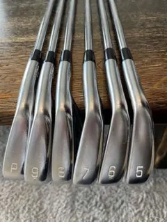 Mizuno JPX 923 アイアンセットのサムネイル