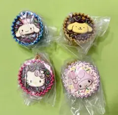 サンリオ 平成女児チョコ 手作りおやつチャーム ハローキティ 他　ガチャ　新品