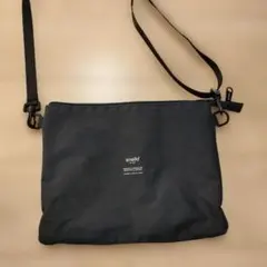 anello ブラック ショルダーバッグ