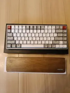 Keychron K2 アルミ ホットスワップ 赤軸 ＋ パームレスト 　未使用のサムネイル