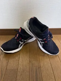 asics アシックス ランニングシューズ　VERSABLAST 27cm