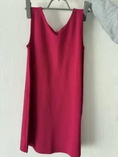 ユニバーサルミューズ　ノースリーブ　Aライン　ジャンパースカート