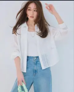 JUSGLITTY 鹿沼憂妃コラボ レースシャツ ブラックのサムネイル