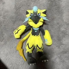 ポケモン　ゼラオラ　ぬいぐるみ
