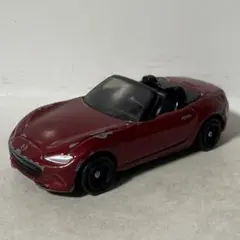 トミカ　マツダ　ロードスターのサムネイル