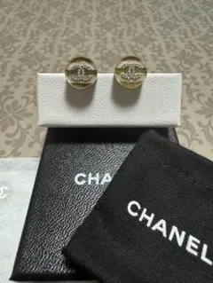 2025年最新】シャネル ピアス 本物の人気アイテム - メルカリ