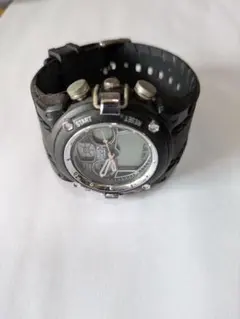 デジタル時計 ブラック ラバー製バンド