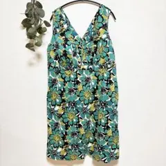 イーストフィフス 花柄 膝丈ワンピース Vネック ノースリーブ 緑 綿 ゆったり
