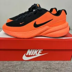 NIKEナイキメンズスニーカー ランニングシューズブラック黒オレンジ新品25