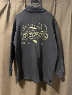 uri gagarn グラフィックプリント ハイネックトレーナー