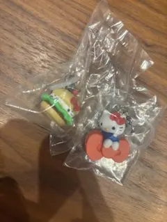 [匿名発送]ハローキティ アメリカンデザイン めじるしアクセサリー 2個セット