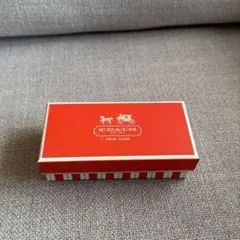 COACH ギフトボックスのみ　赤
