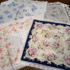 ✳️レース縁花柄ハンカチ 4枚セット