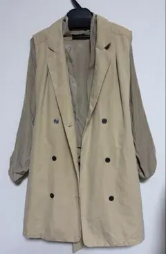 ベージュ ダブルブレスト ベスト