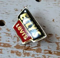 USビンテージ　LEVIS　リーバイス　デニム　ピンバッジ