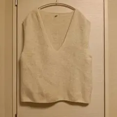 UNIQLO　ニットベスト