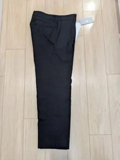 新品 BEAMS VAPORIZE 黒 スラックス パンツのサムネイル