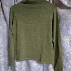 オリーブグリーン 長袖ニットセーター サイズ38