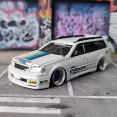 ホットウィールカスタム アルテッツァ ホワイト全塗装トミカ改造 1/64 ホットウィールカスタム アルテッツァ ホワイト全塗装トミカ改造 1/64