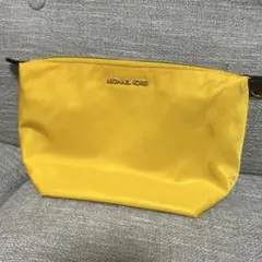 MICHAEL KORS イエローポーチ
