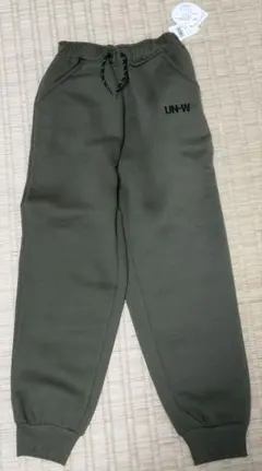 【新品・タグ付】キッズ裏起毛パンツ　140cm オリーブ色
