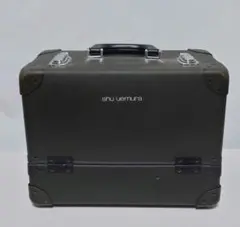 shu uemura シュウウエムラ カールラガーフェルド メイクボックス