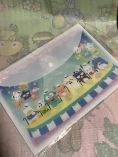 サンリオキャラクターズ　はぴだんぶい　しろたん　ボタン付きクリアファイル