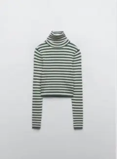 ZARA クロップドニットハイネックのサムネイル