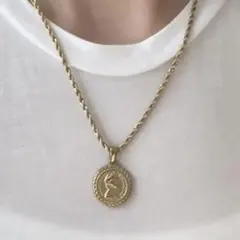 ★再再再入荷★大人気　ステンレス ツイストチェーン　コイン　ネックレス