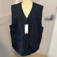 新品未使用　タグ付き　GU ジップアップベスト ブラック L