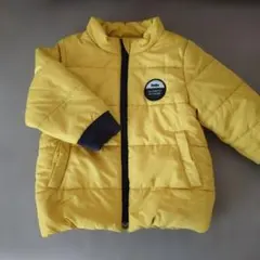 BeBe イエロー アウター　ダウンコート