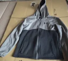Under Armour フルジップパーカー グレー/ブラック