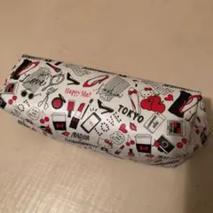 ハローキティー　ペンケース