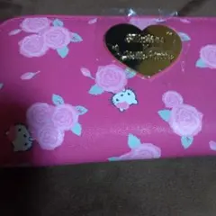 新品‼️未使用‼️2015年‼️ハローキティ バラ柄長財布