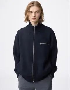 【完売品】GUネイビー セーター ハイネックアゼフルジップニットジャケット