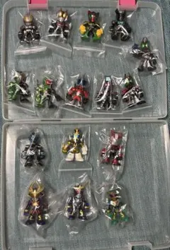 THE仮面ライダーズ デフォルメ フィギュア 17体まとめ売り - メルカリ