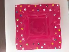 ガラス製飾り皿