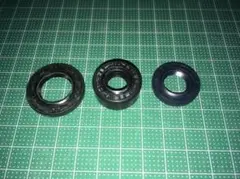 カブ　モンキー　横型エンジン用エンジンオイルシール　ゴリラ　ダックス　シャリーのサムネイル