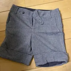 BURBERRY グレー ショートパンツ