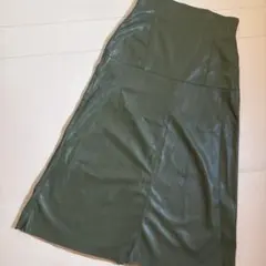 ZARA オリーブグリーン タイトスカート M フェイクレザー　カーキ