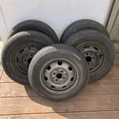 タイヤ4本セット＋スペアタイヤ