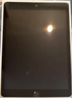 【美品】Apple iPad 本体 シルバー