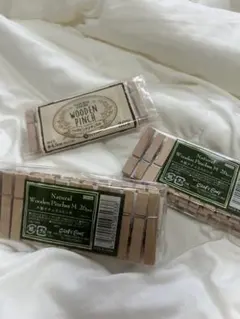 Item thumbnail for item 8985e16c-4c99-4fd3-829a-419bbe15f2b6