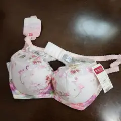 【Wing】新品未使用 タグ付き ワコール ブラジャー C80 ピンク系 花柄のサムネイル