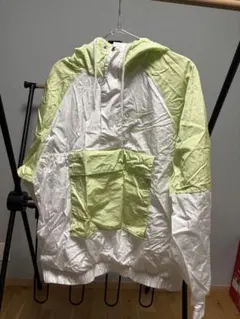 NIKE パーカー　マウンテンパーカー　ウインドブレーカー ホワイト/ライム