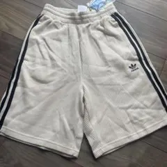 adidas バミューダショート S ベージュ