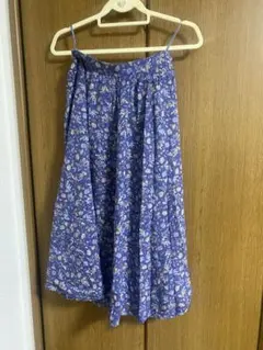【earth music&ecology】★美品★花柄 ネイビー フレアスカート