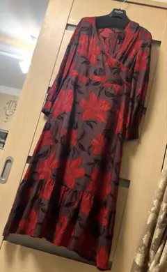 グレースコンチネンタル　＊36＊ 赤　花柄ワンピース